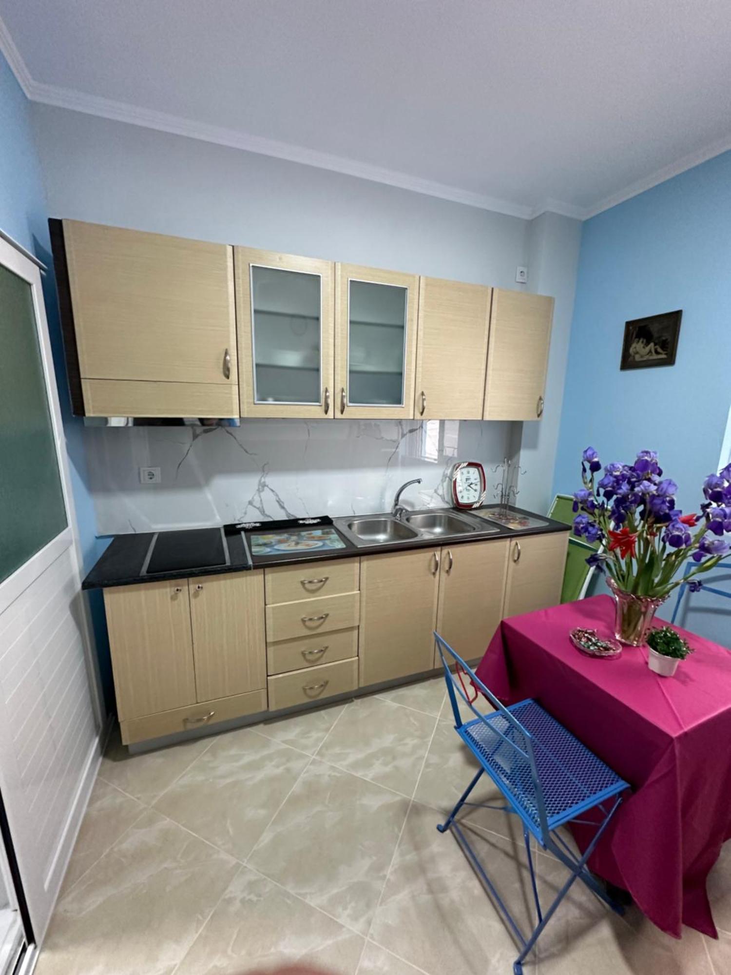 Selami Sea View Apartments Lukovë Екстериор снимка