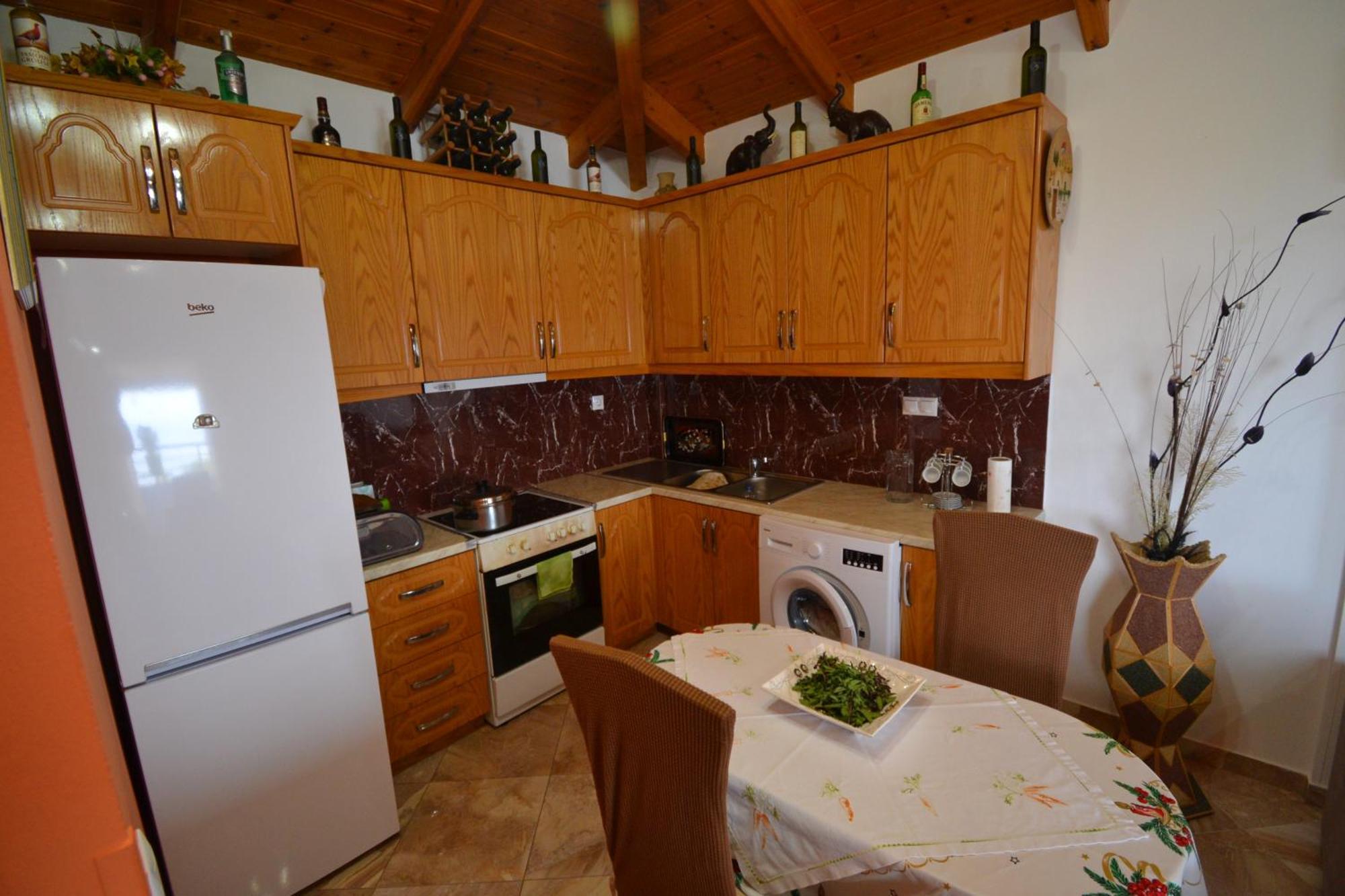 Selami Sea View Apartments Lukovë Екстериор снимка